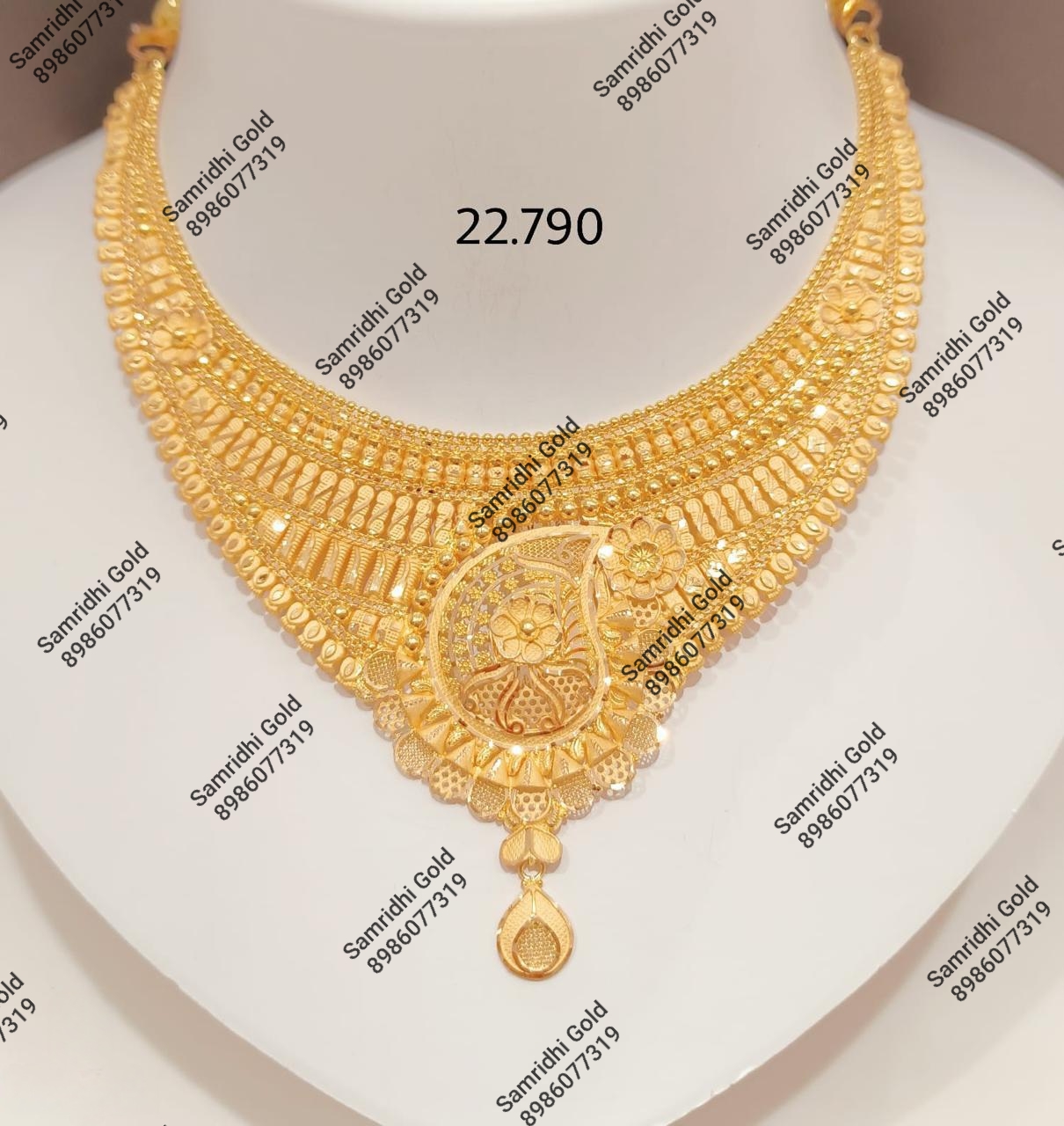 NECKLACE 6