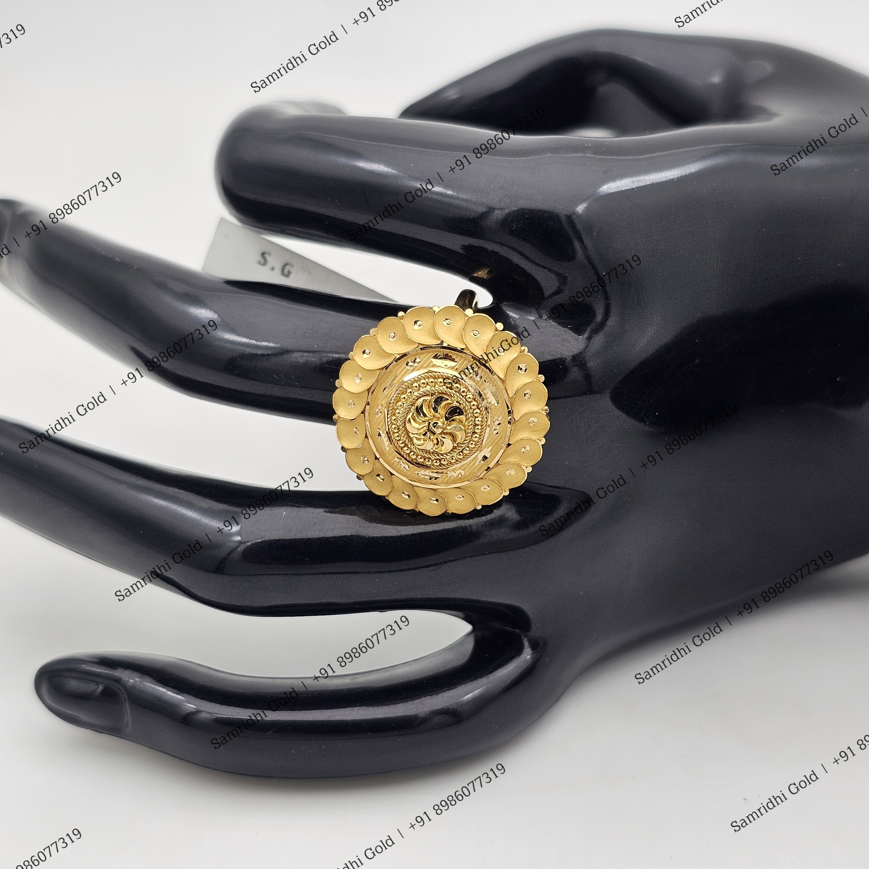 Ladies Ring -11