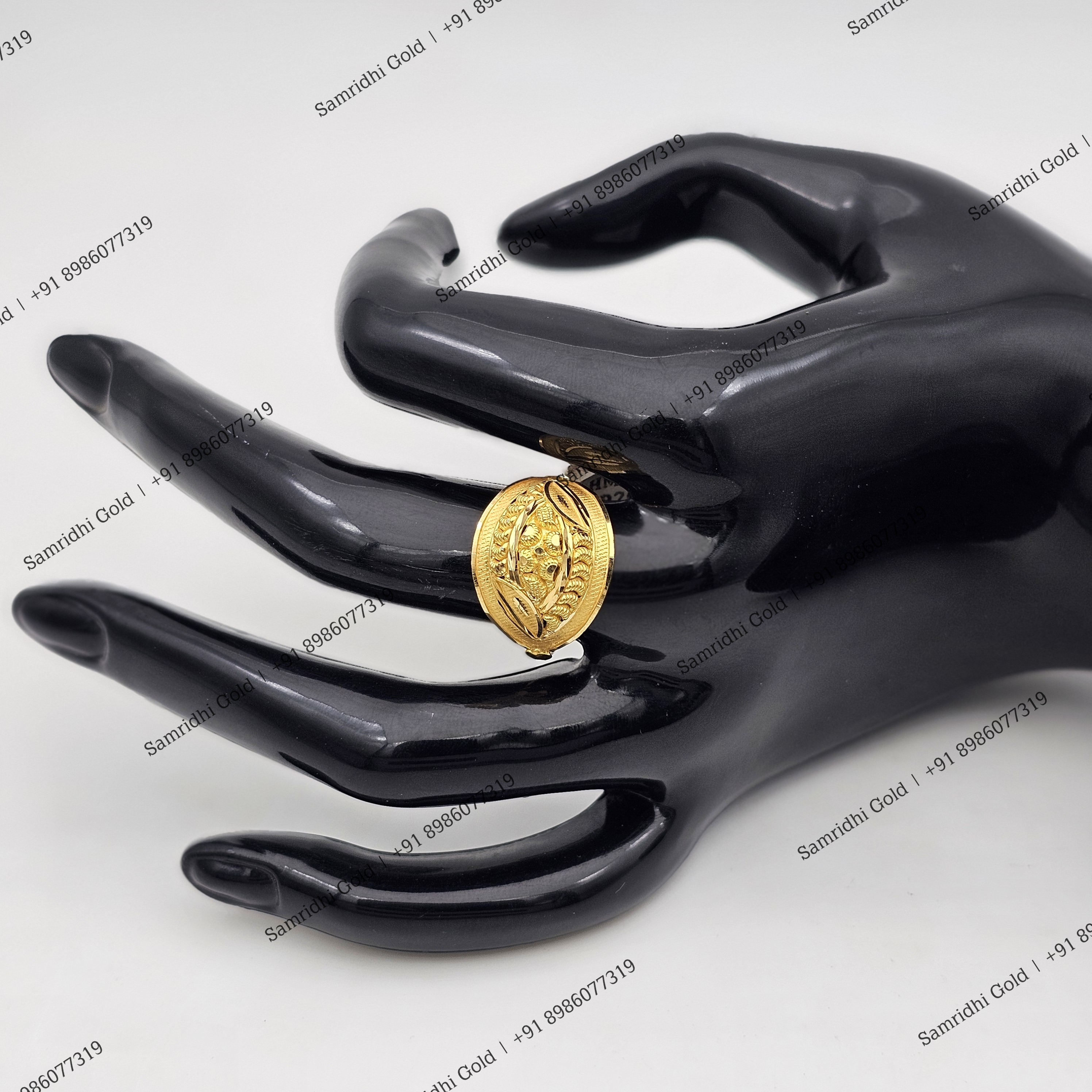 Ladies Ring - 17
