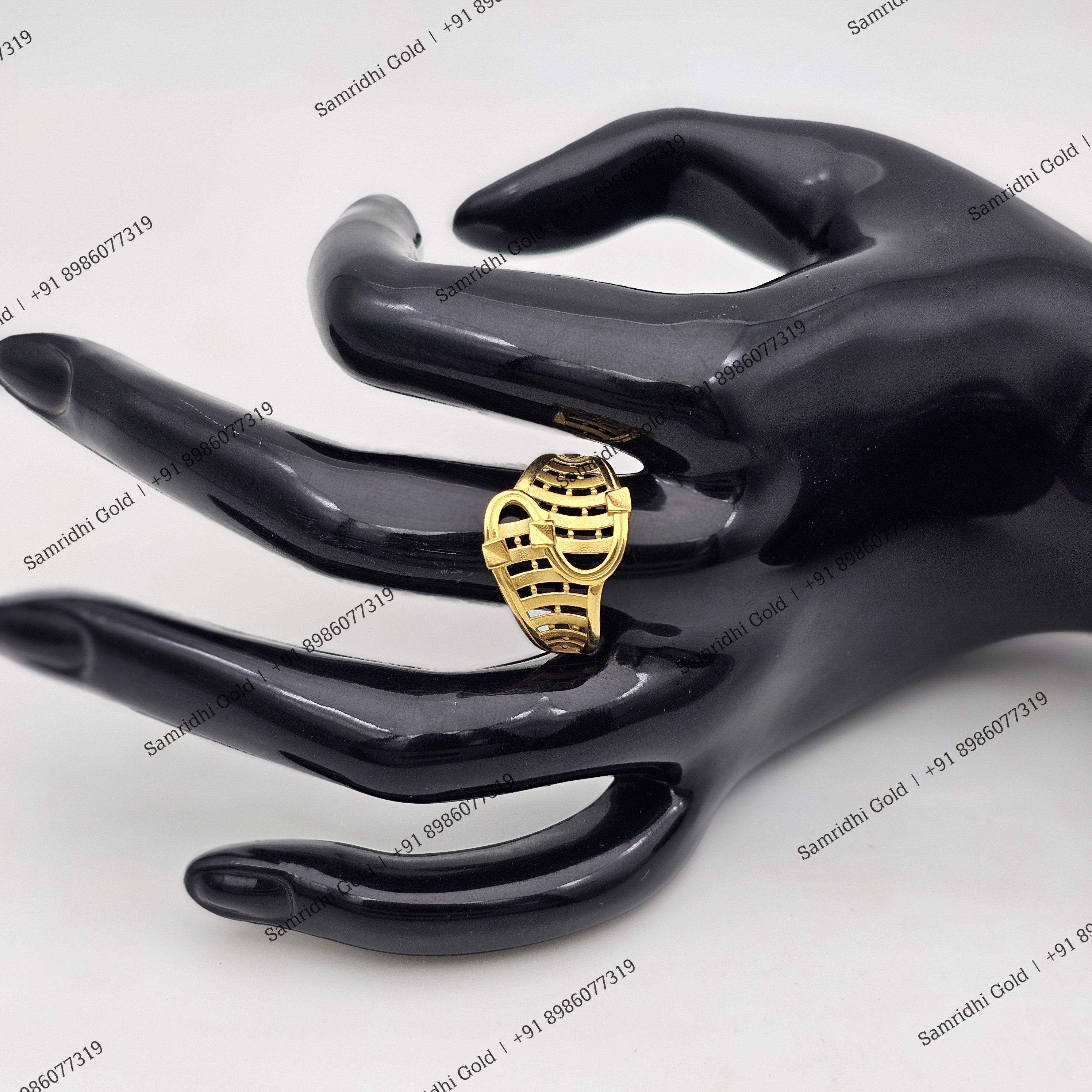 Ladies Ring - 24
