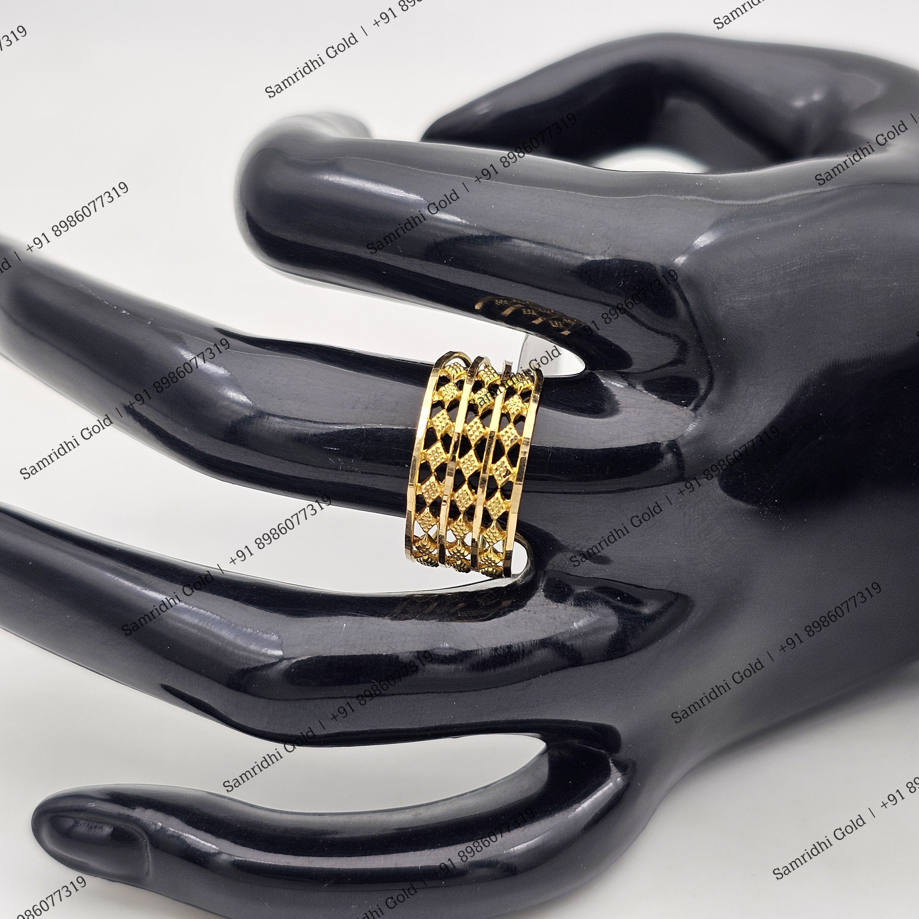 Ladies Ring - 26