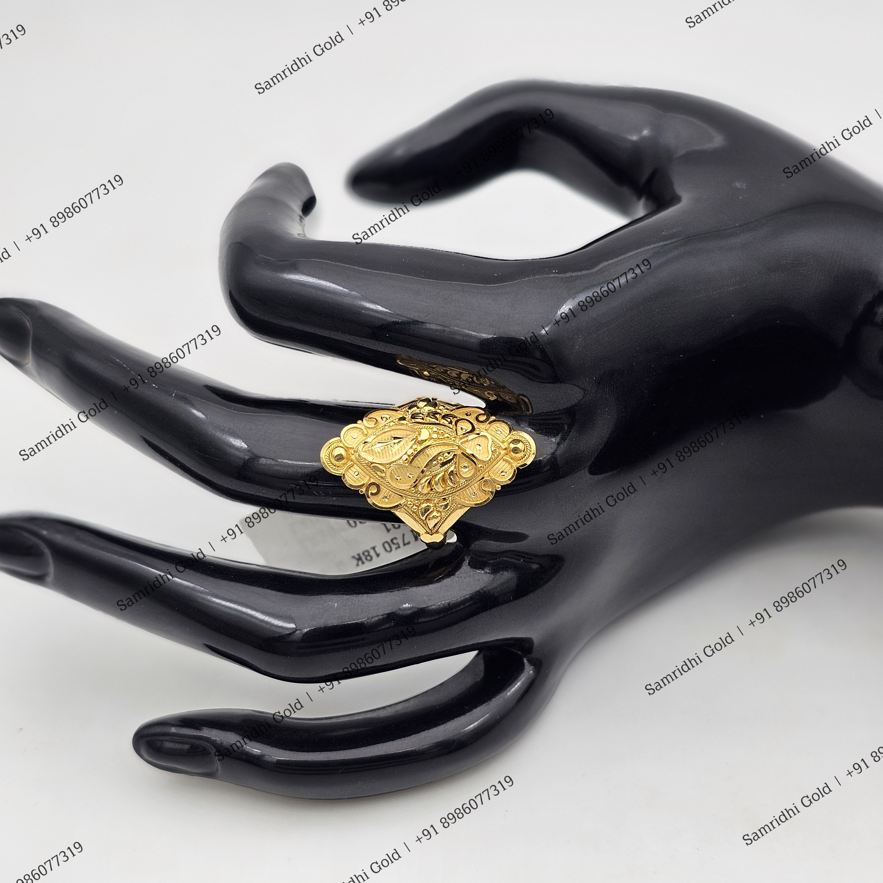 Ladies Ring - 31