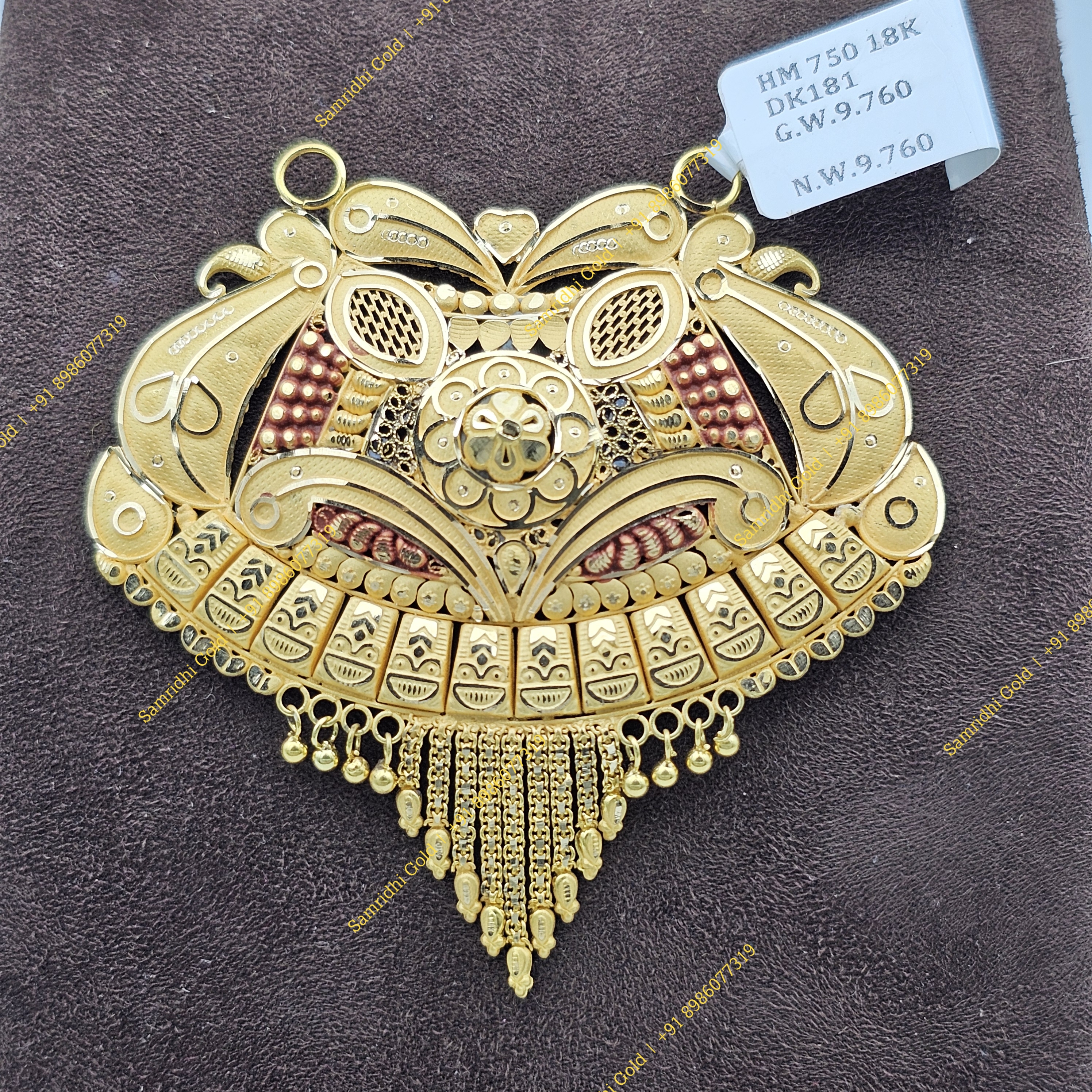 Pendent 10