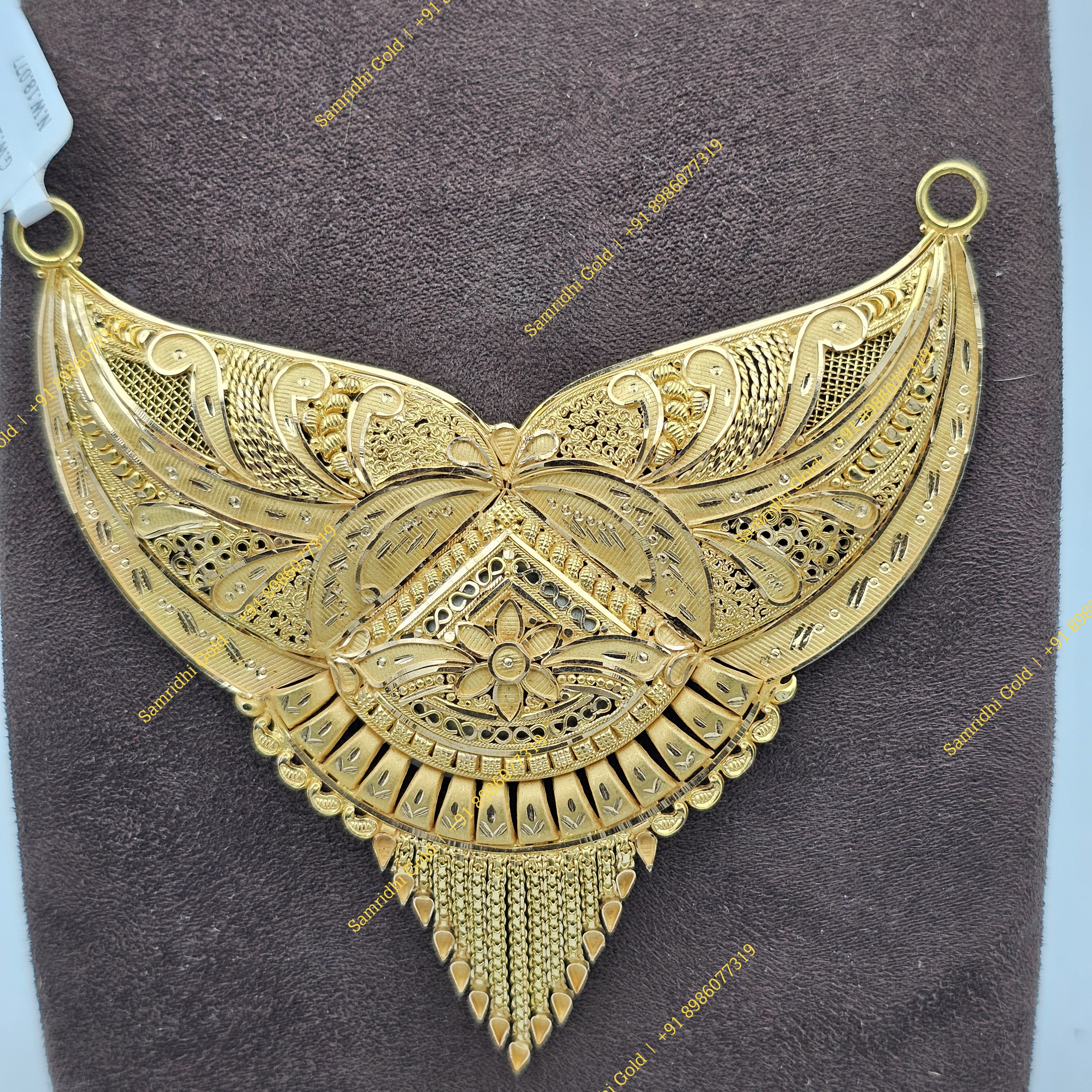 Pendent 22