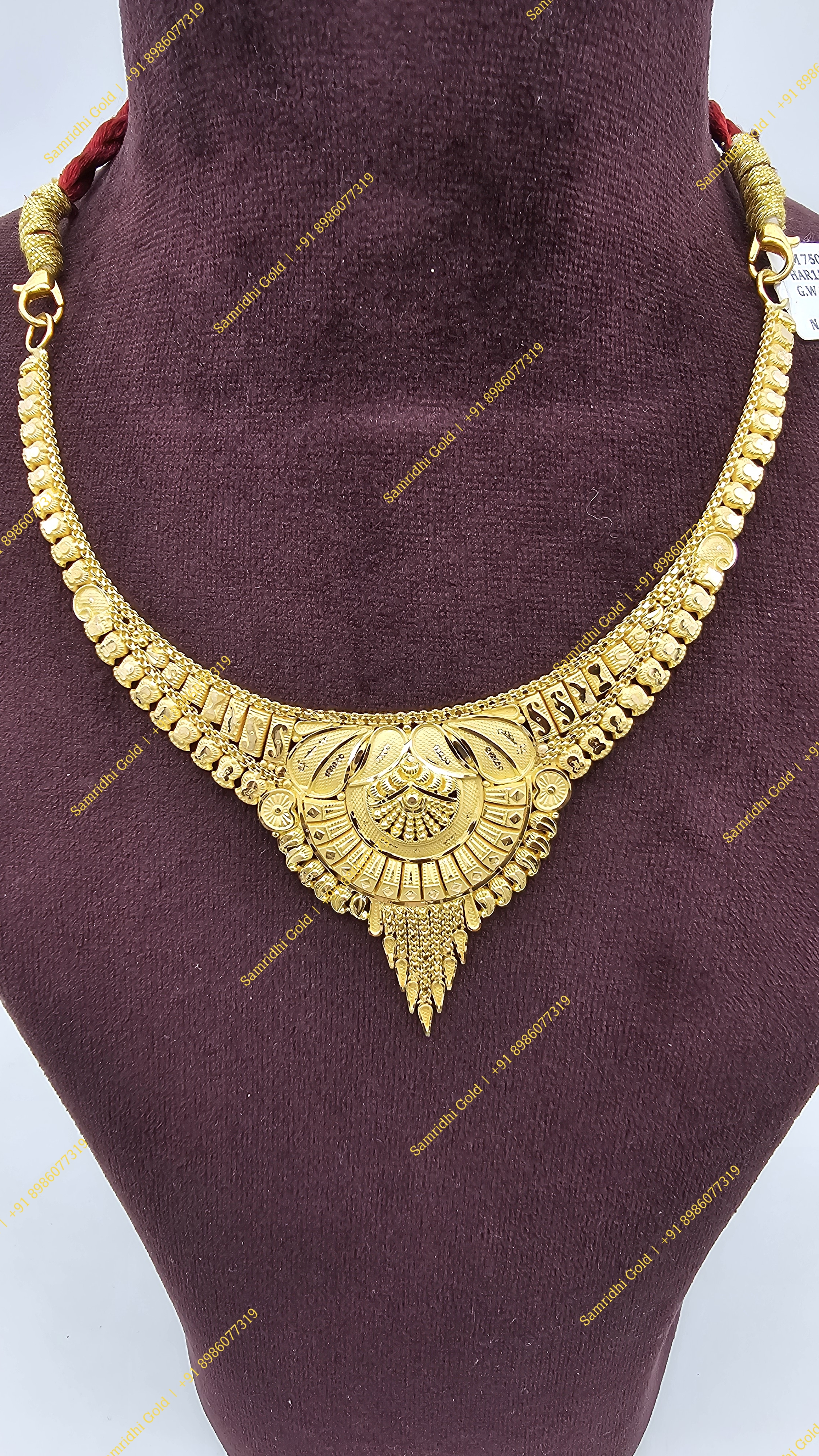 Necklace 02