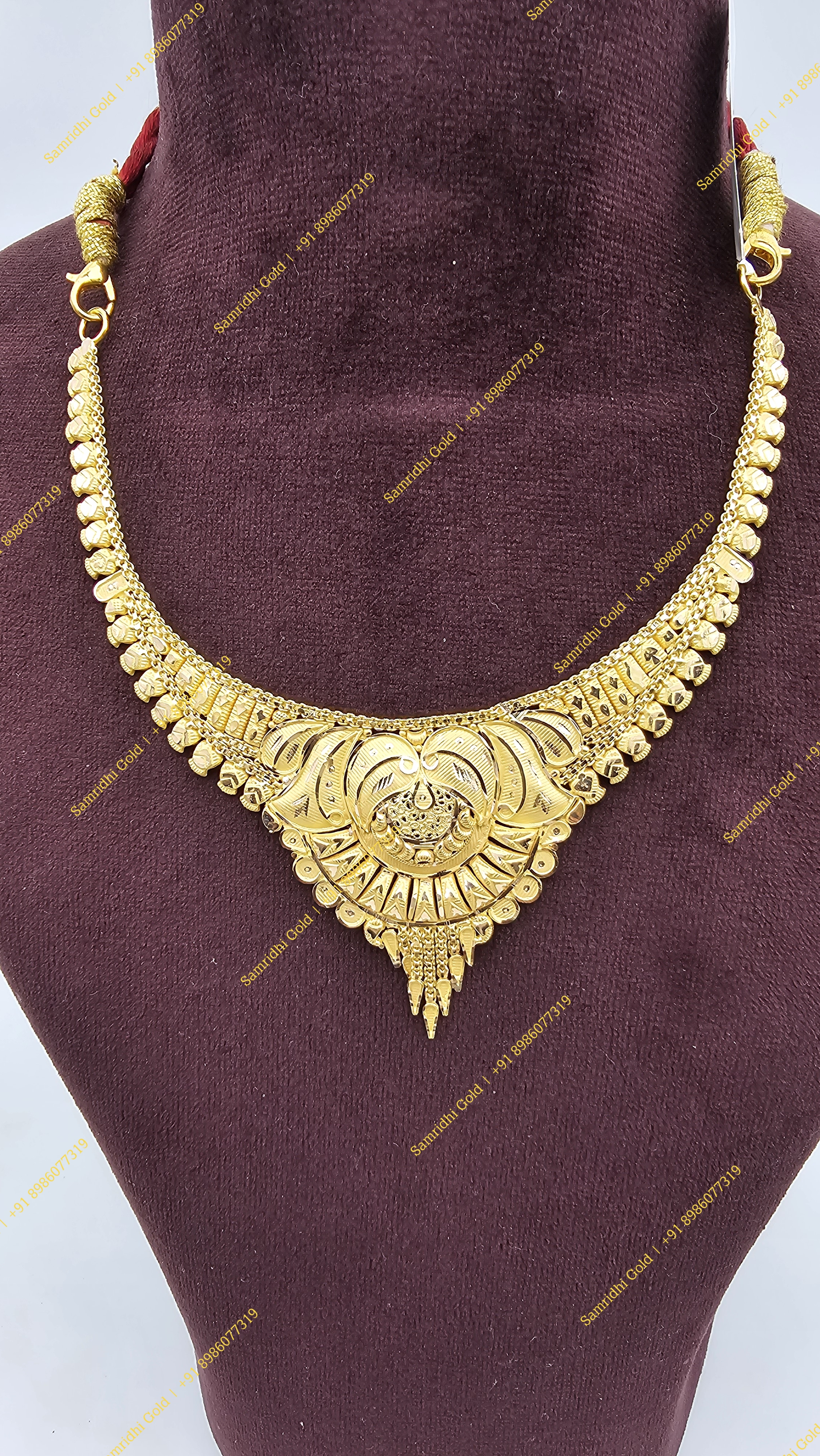 Necklace 04