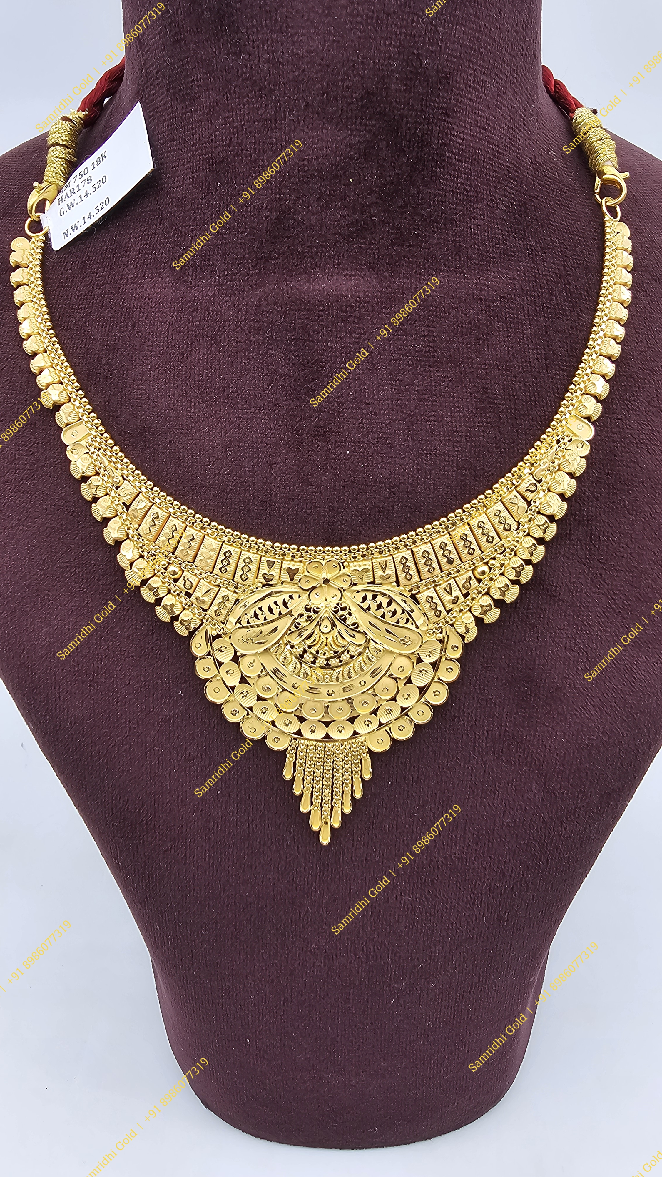 Necklace 07
