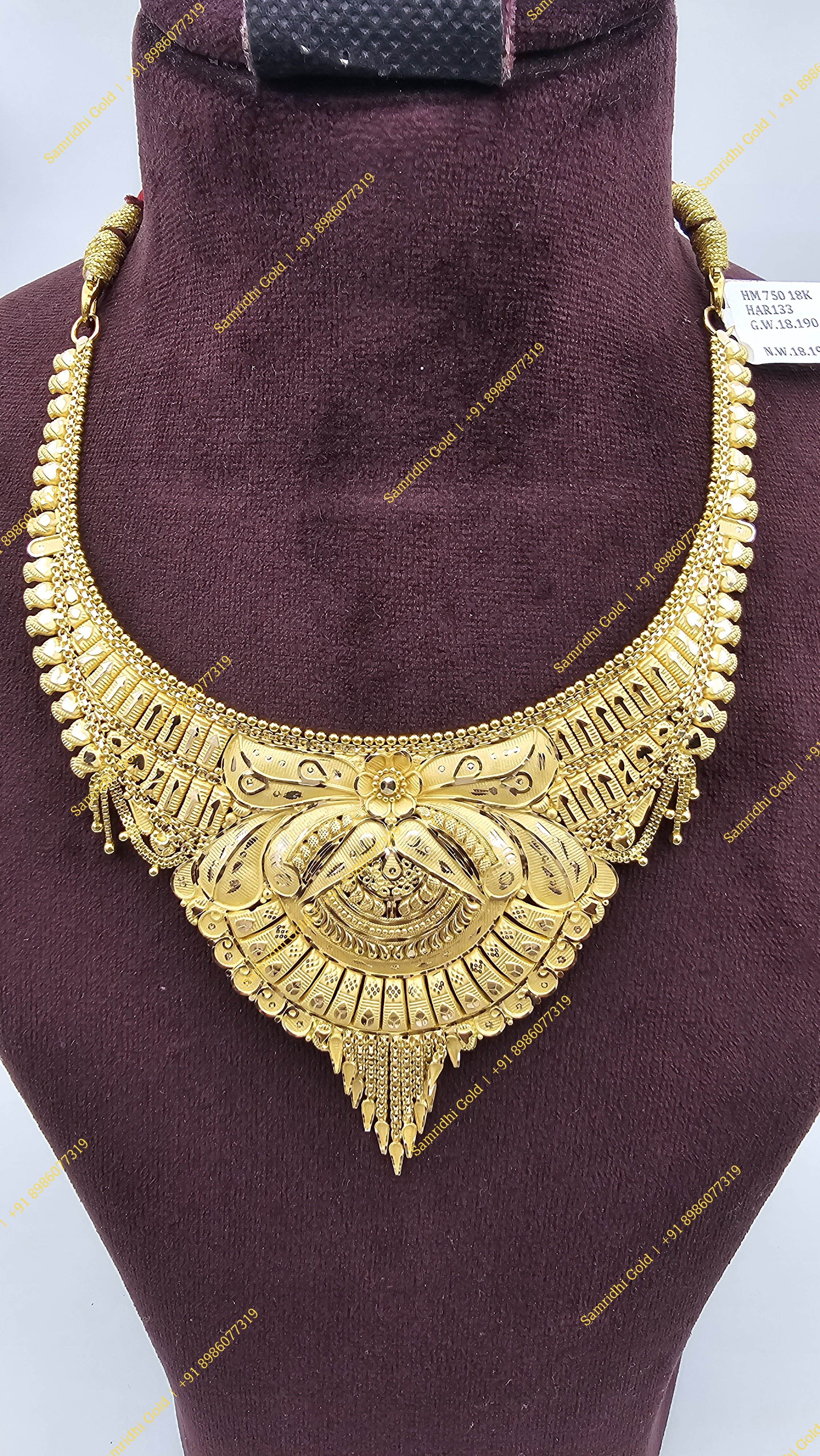 Necklace 18
