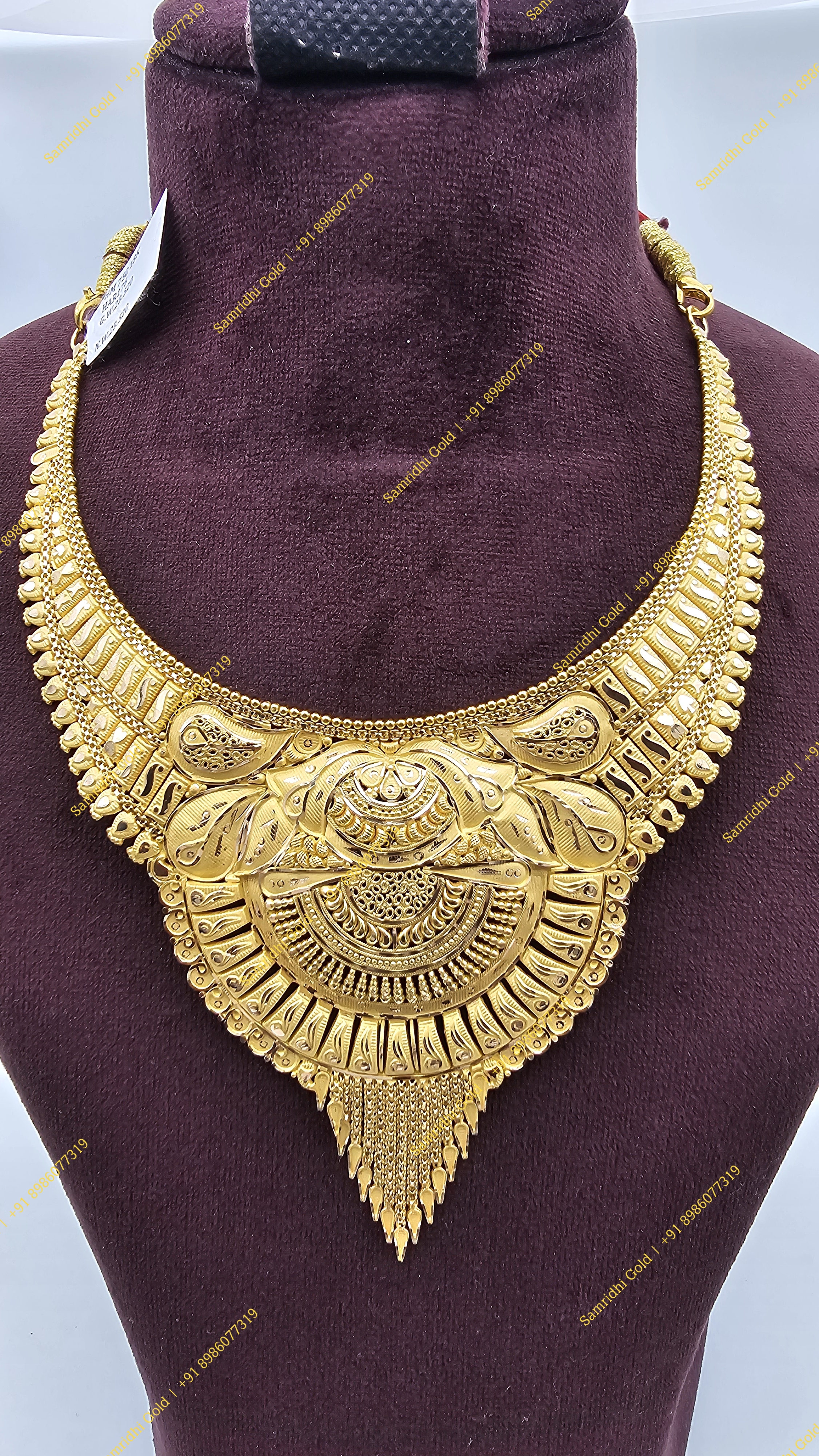 Necklace 23